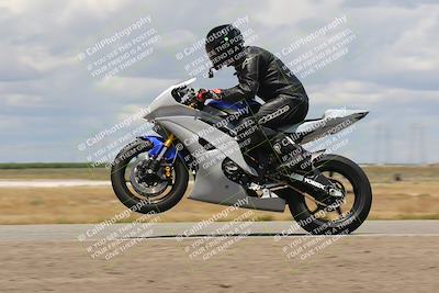 media/Apr-26-2024-TrackDaz (Fri) [[c4b677d280]]/B Group/120pm (Wheelie Bump)/